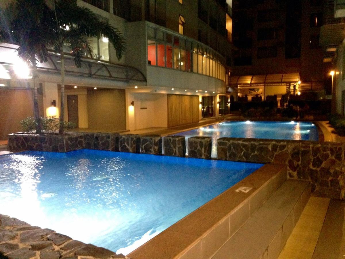 Antel Serenity Suites At Poblacion Makati Макати Экстерьер фото
