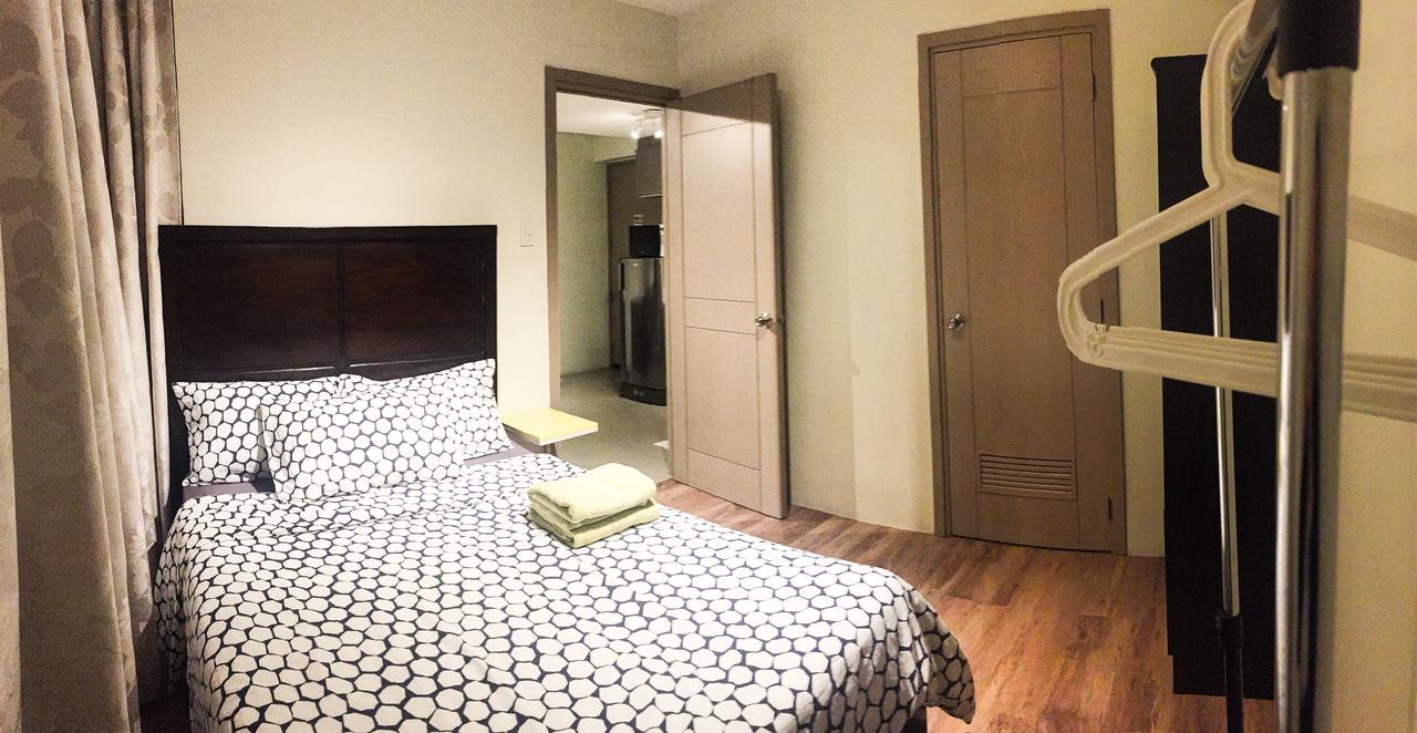 Antel Serenity Suites At Poblacion Makati Макати Экстерьер фото